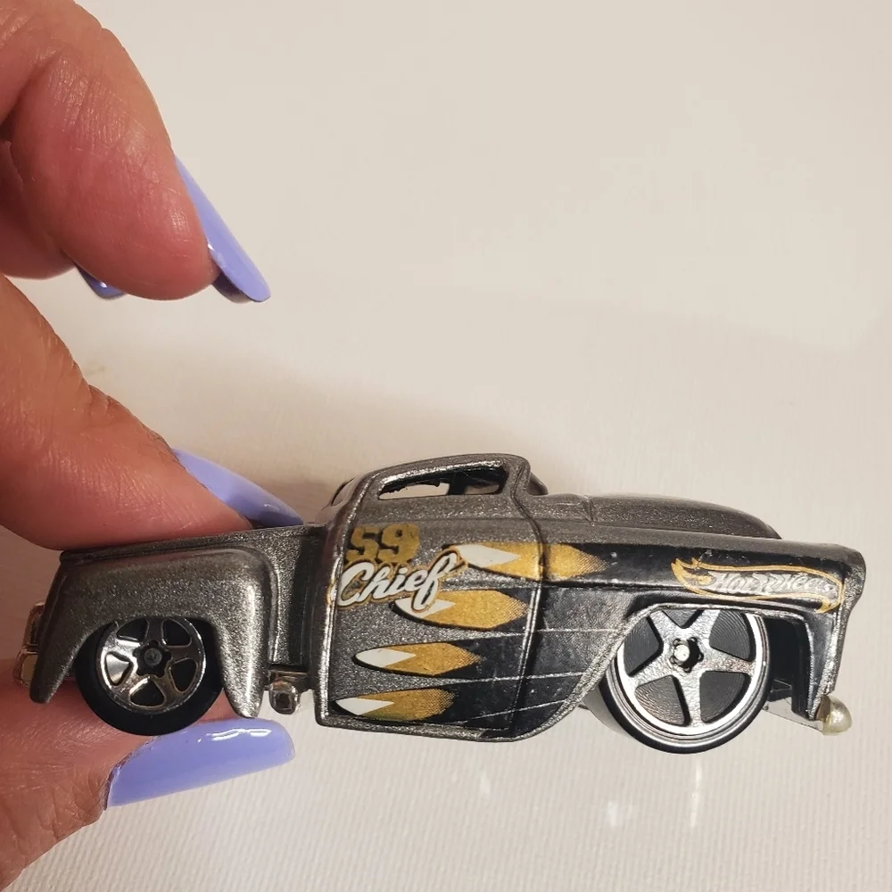 Vintage 2003- Hot Wheels 59 Chevy